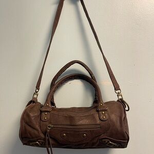 Wilsons Leather Pelle Studio Barrel Bag